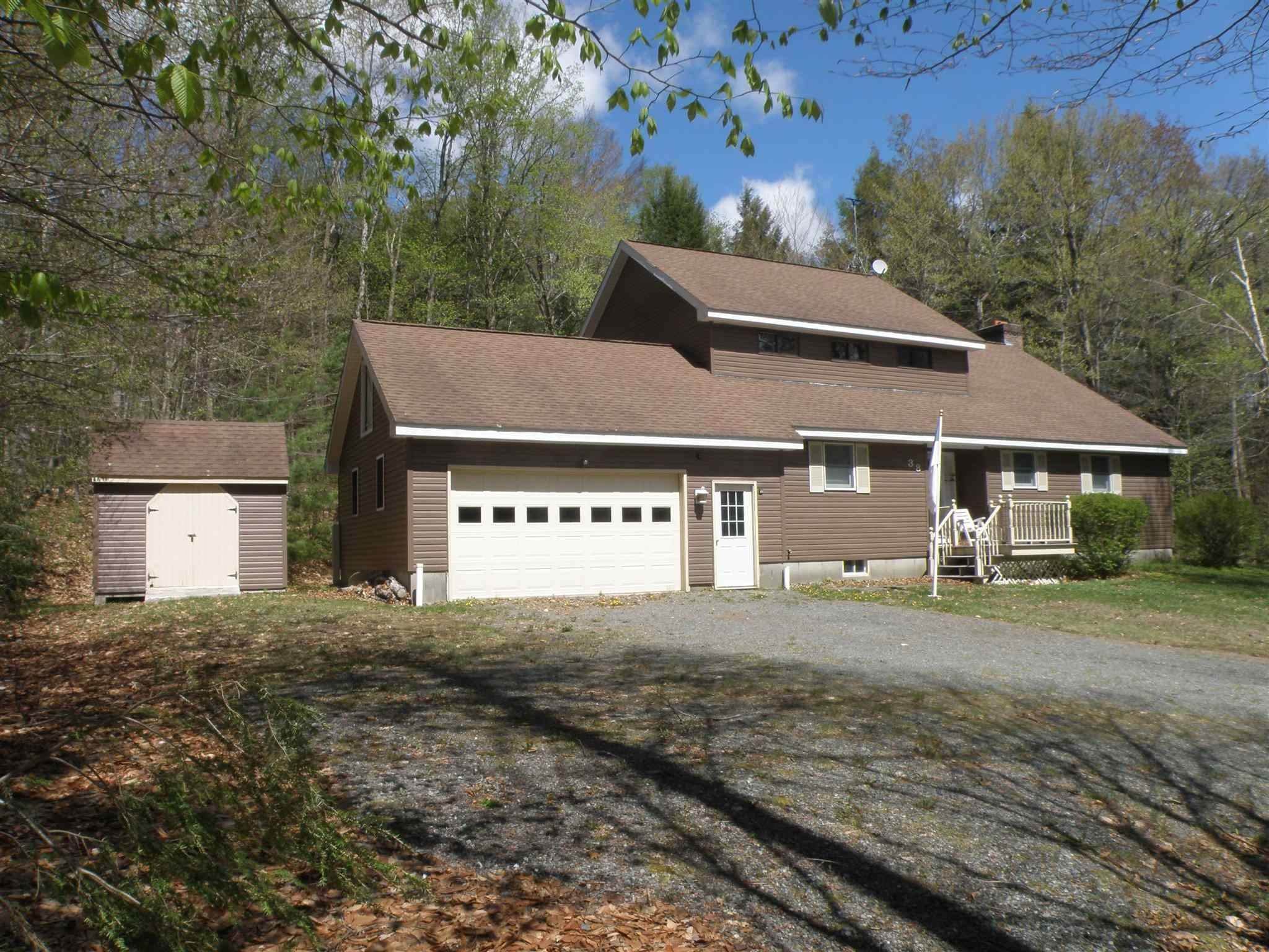 10. Single Family Homes for Sale at Dover, VT 05341