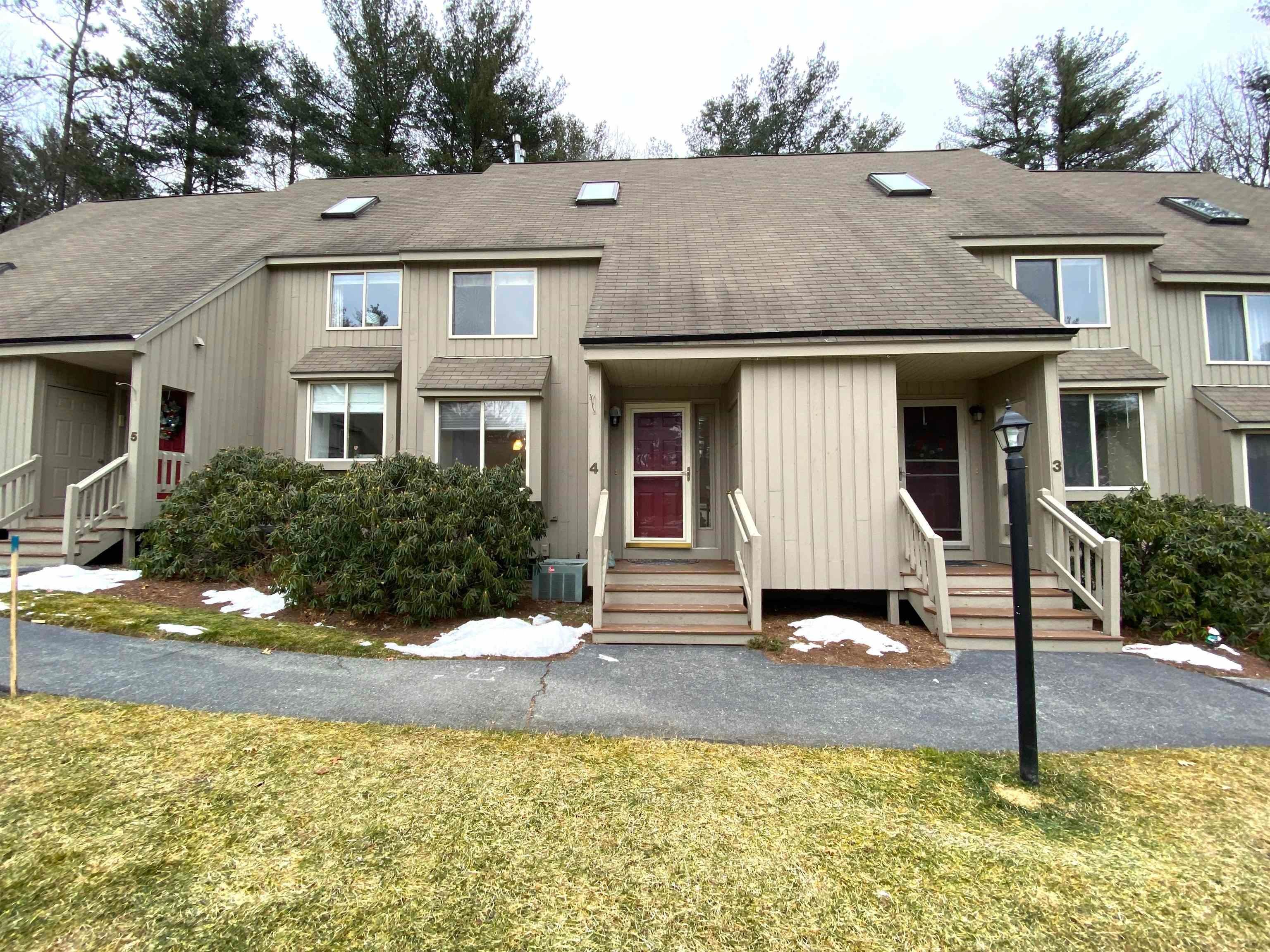 1. Condominiums for Sale at Bedford, NH 03110