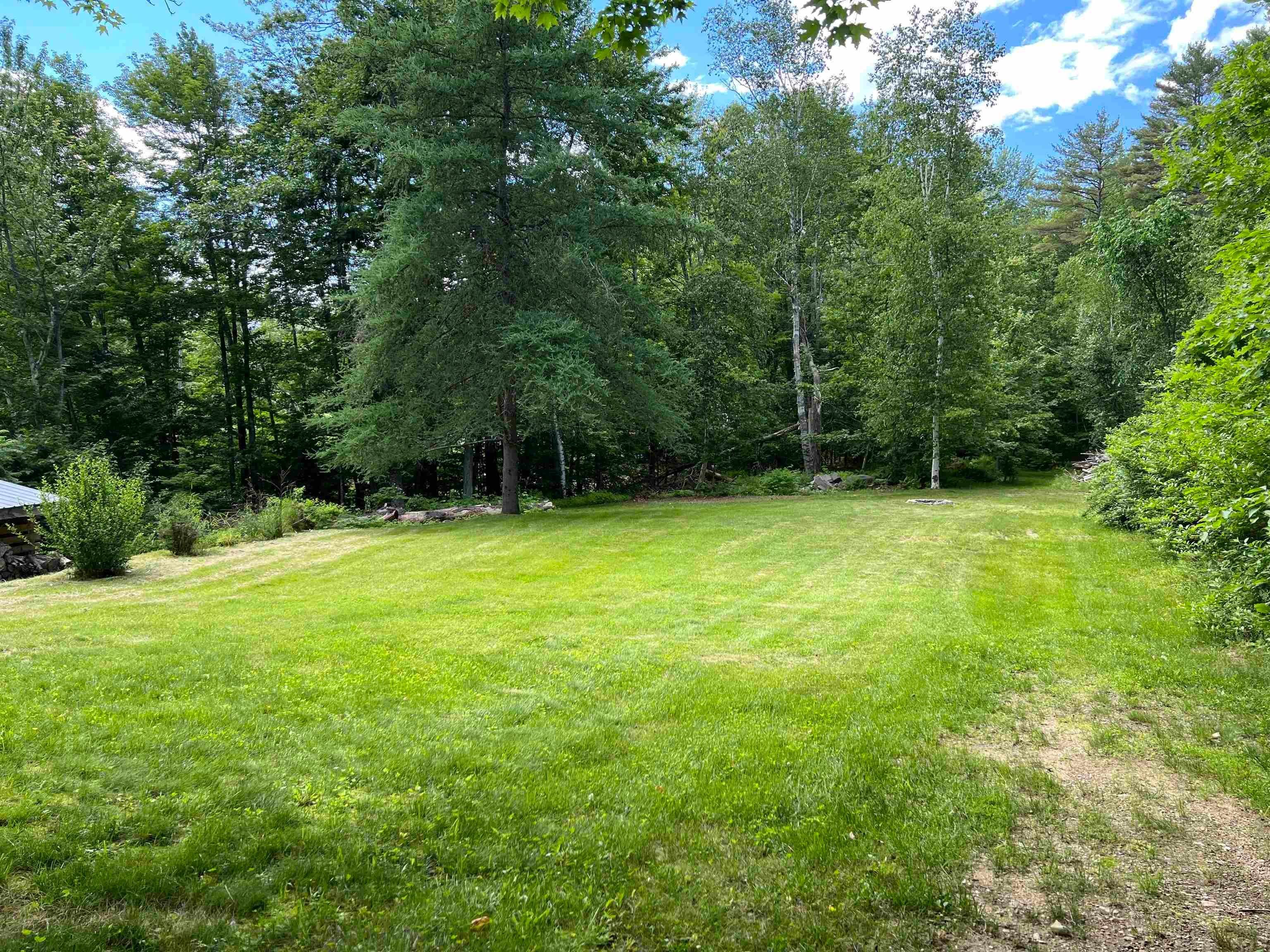 9. Single Family Homes for Sale at Alton, NH 03809