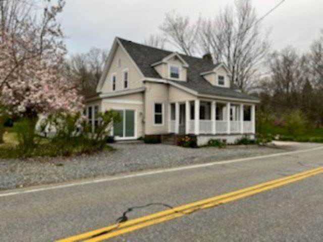 2. Single Family Homes for Sale at Salem, NH 03079