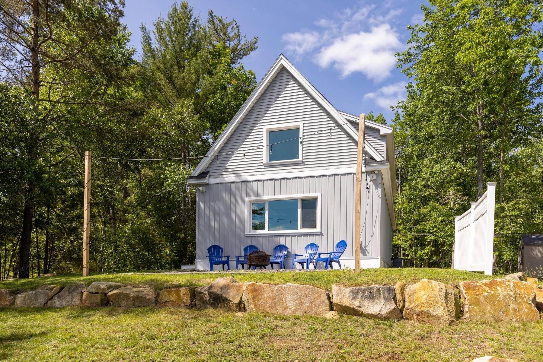 5. Single Family Homes for Sale at Somersworth, NH 03878