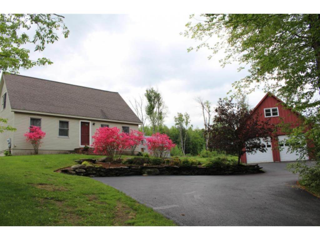 Single Family Homes for Sale at Underhill, VT 05489