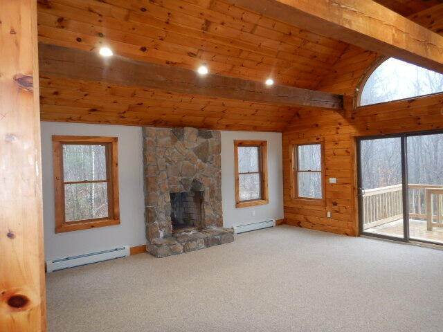 14. Single Family Homes for Sale at Poland, ME 04274
