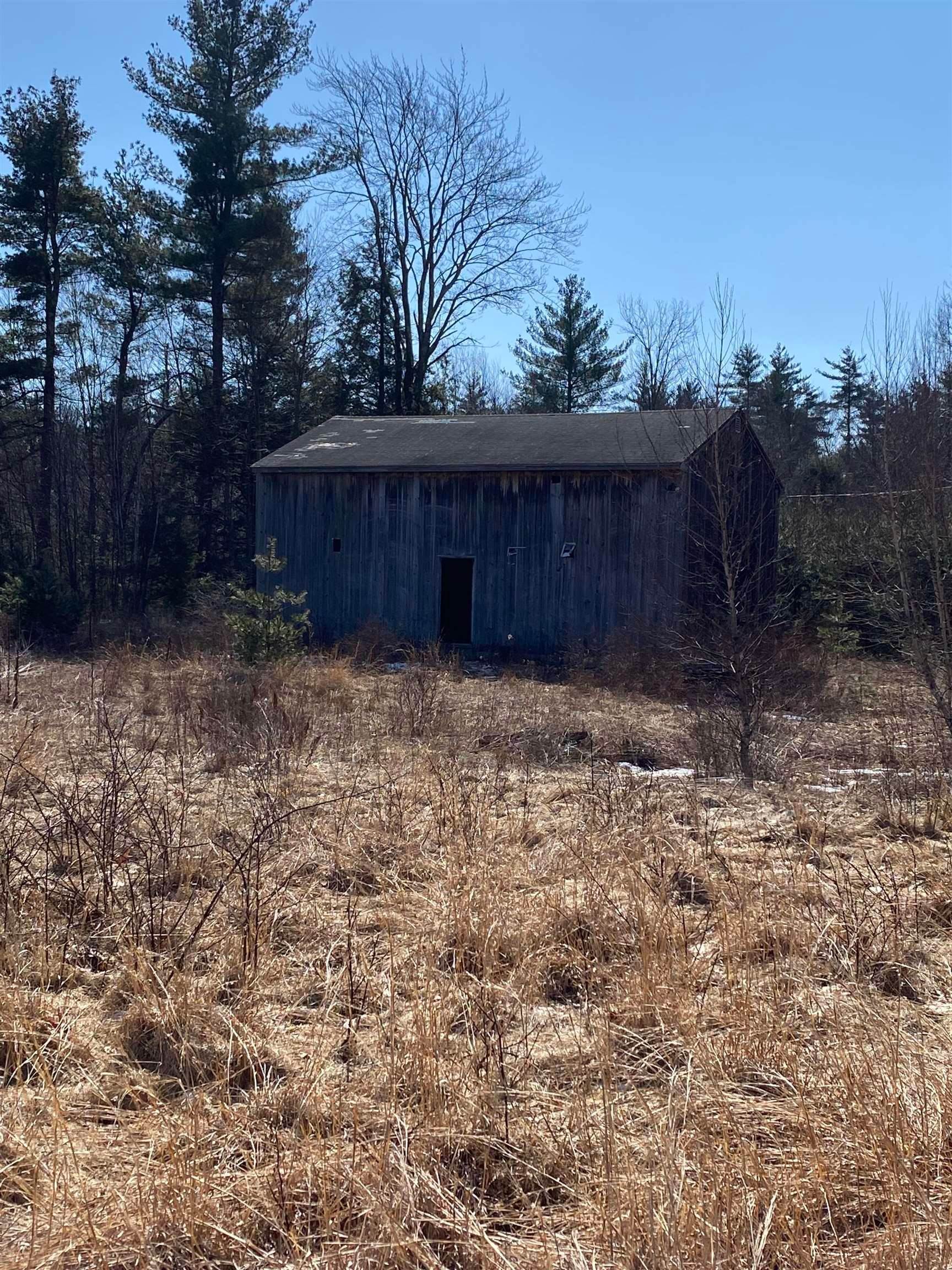 Land for Sale at Kingston, NH 03848