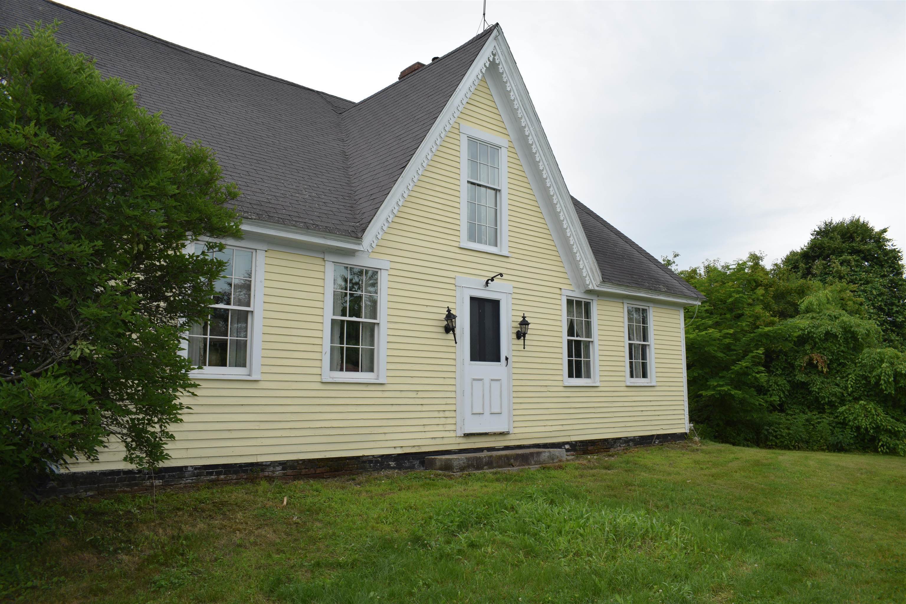 Single Family Homes for Sale at Guildhall, VT 05905