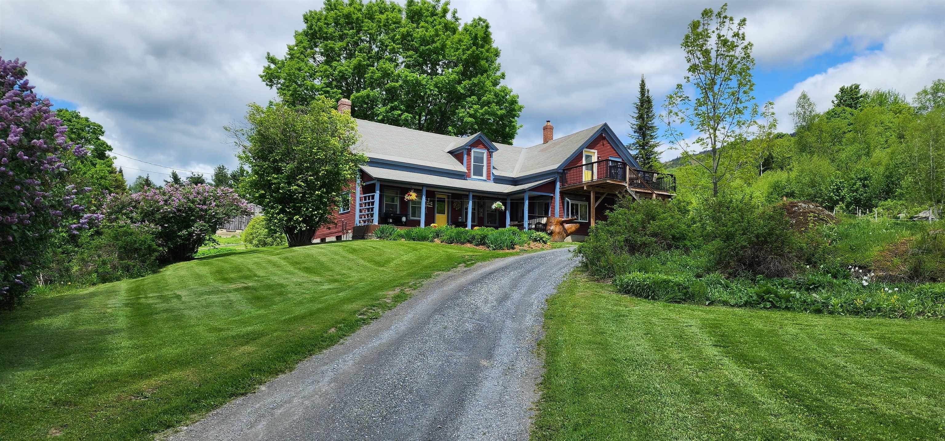 5. Single Family Homes for Sale at Waterbury, VT 05677