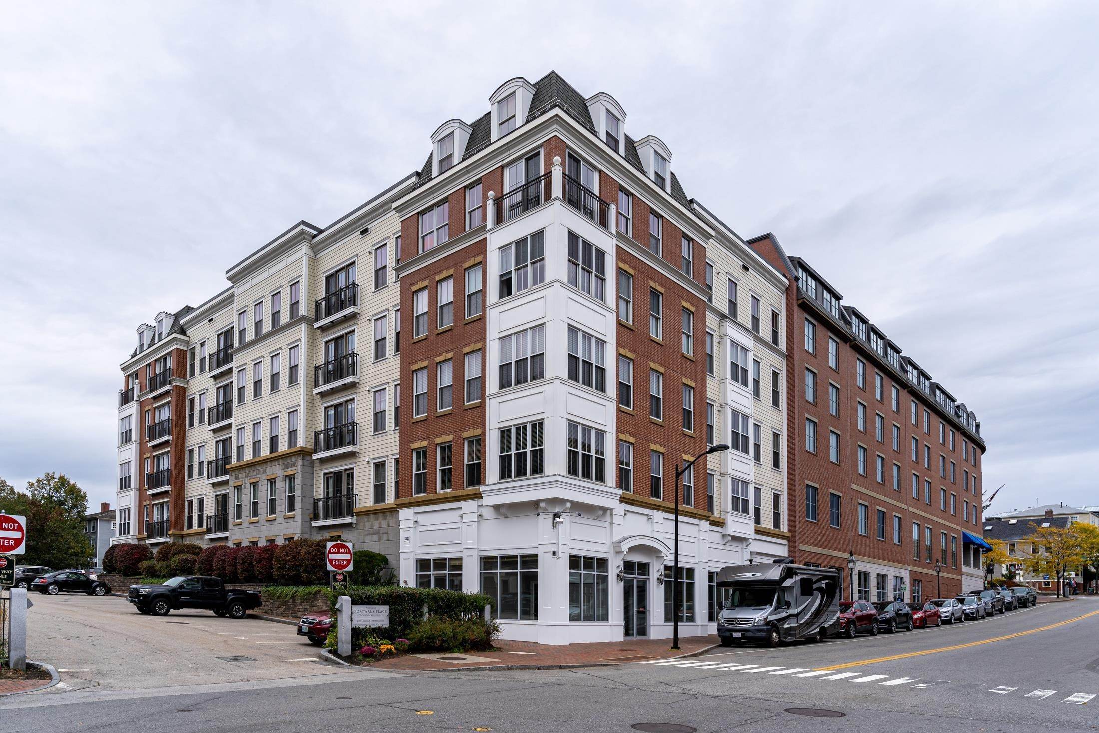 Condominiums for Sale at Portsmouth, NH 03801