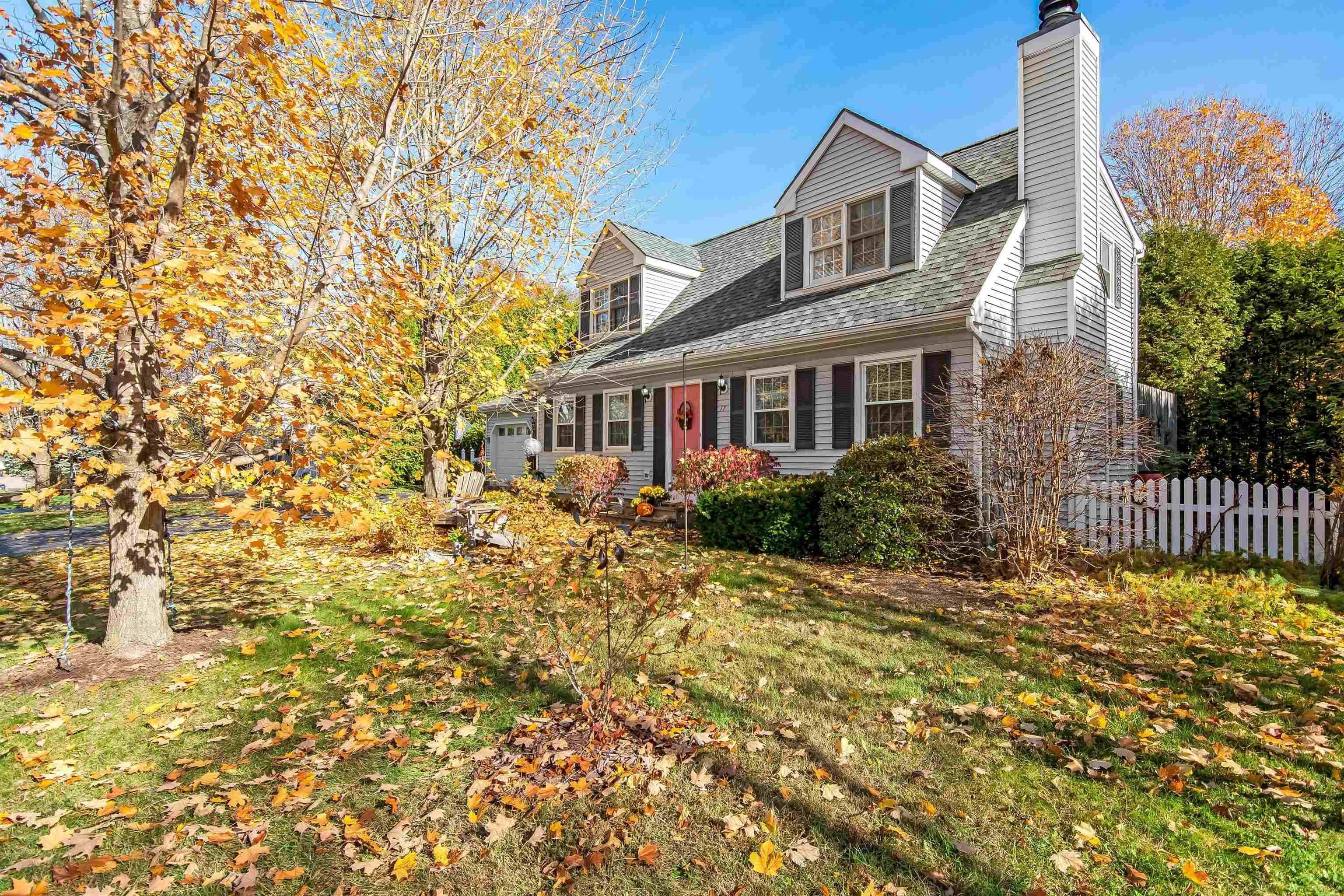 Single Family Homes for Sale at Essex, VT 05452