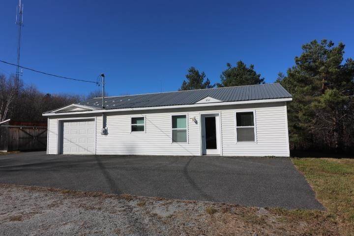 Single Family Homes for Sale at Williamstown, VT 05679