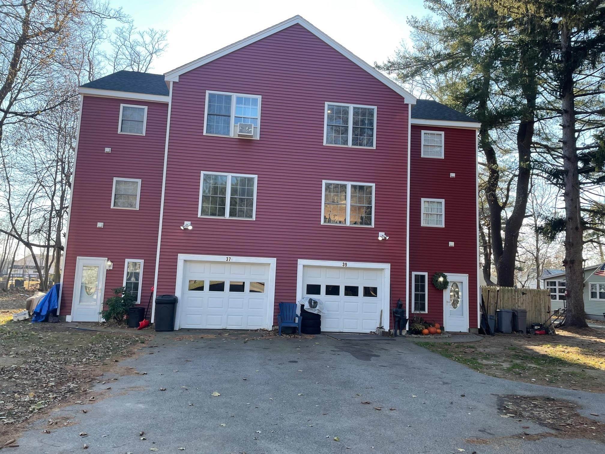 Condominiums for Sale at Seabrook, NH 03874