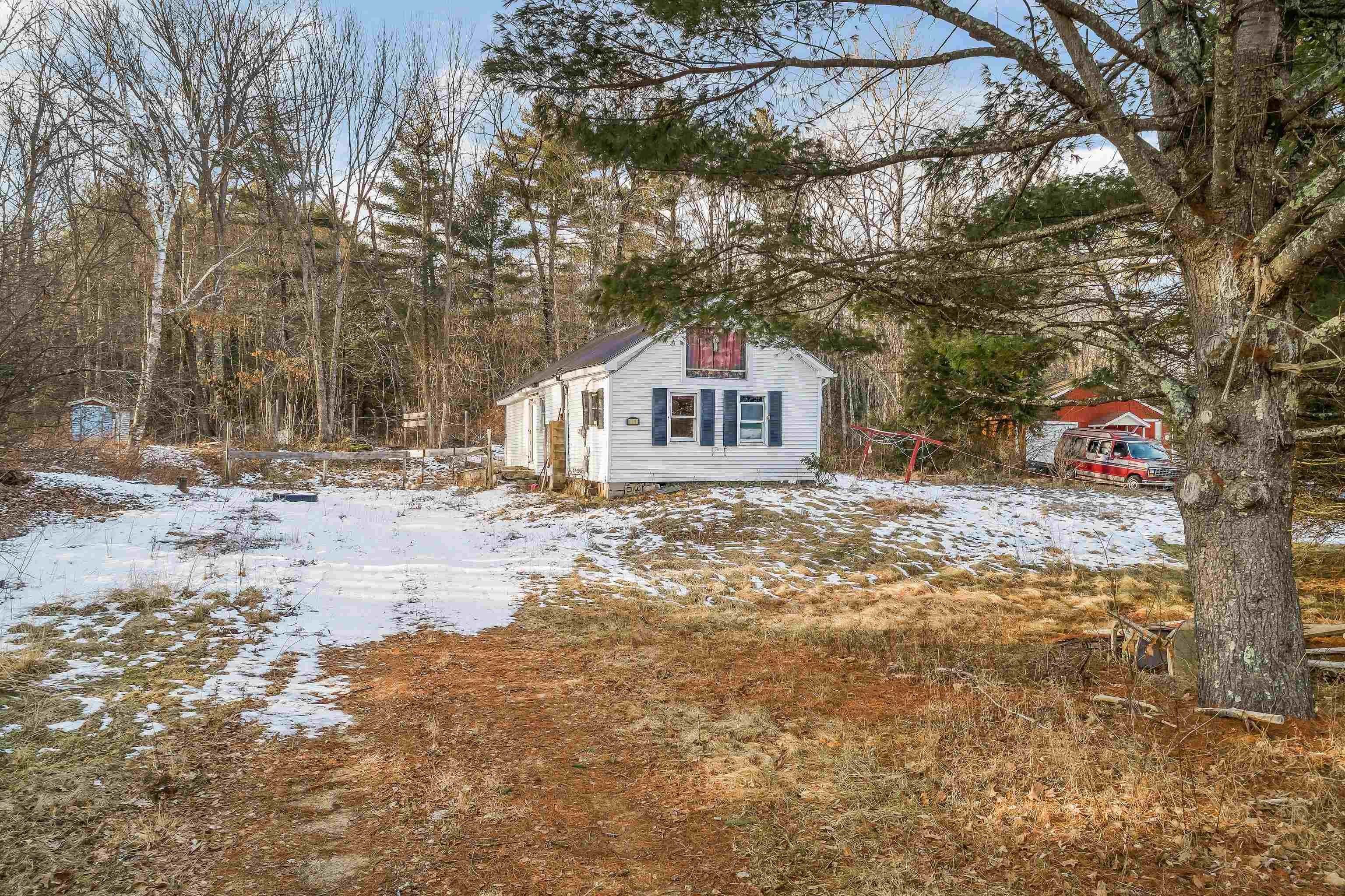 5. Single Family Homes for Sale at Barnstead, NH 03225