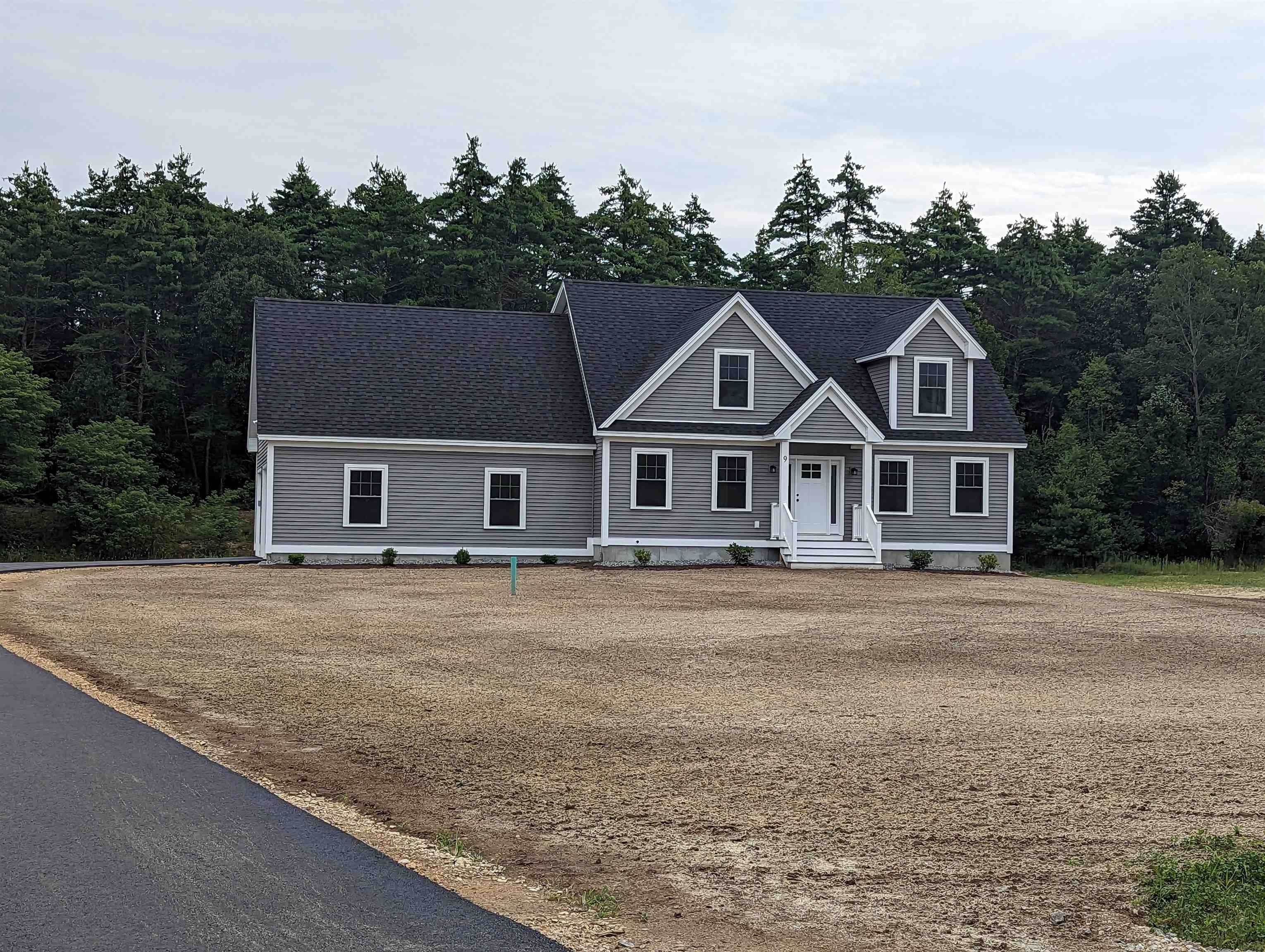 Single Family Homes for Sale at Lee, NH 03861