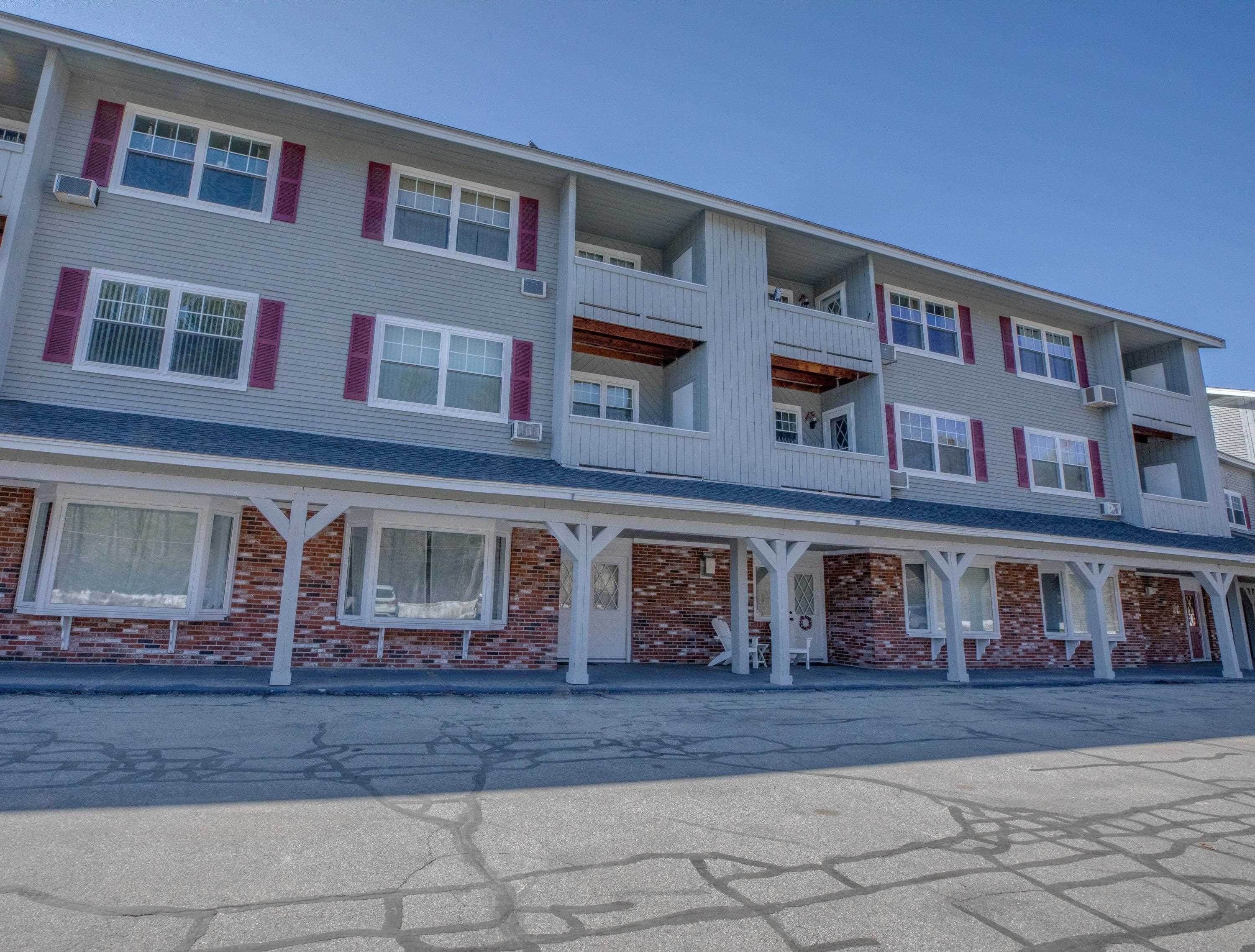 Condominiums for Sale at Woodstock, NH 03262