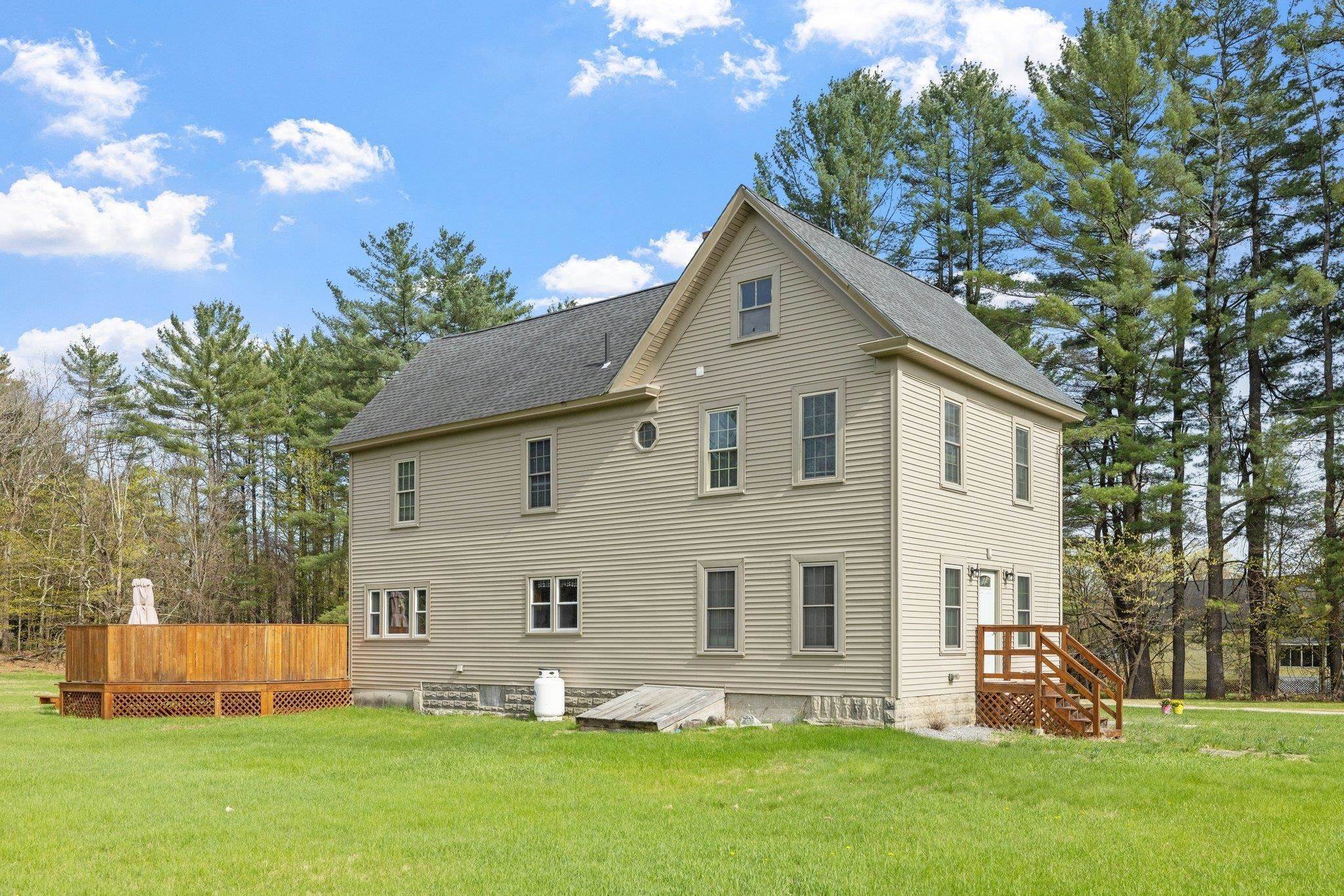 2. Single Family Homes for Sale at Hopkinton, NH 03229