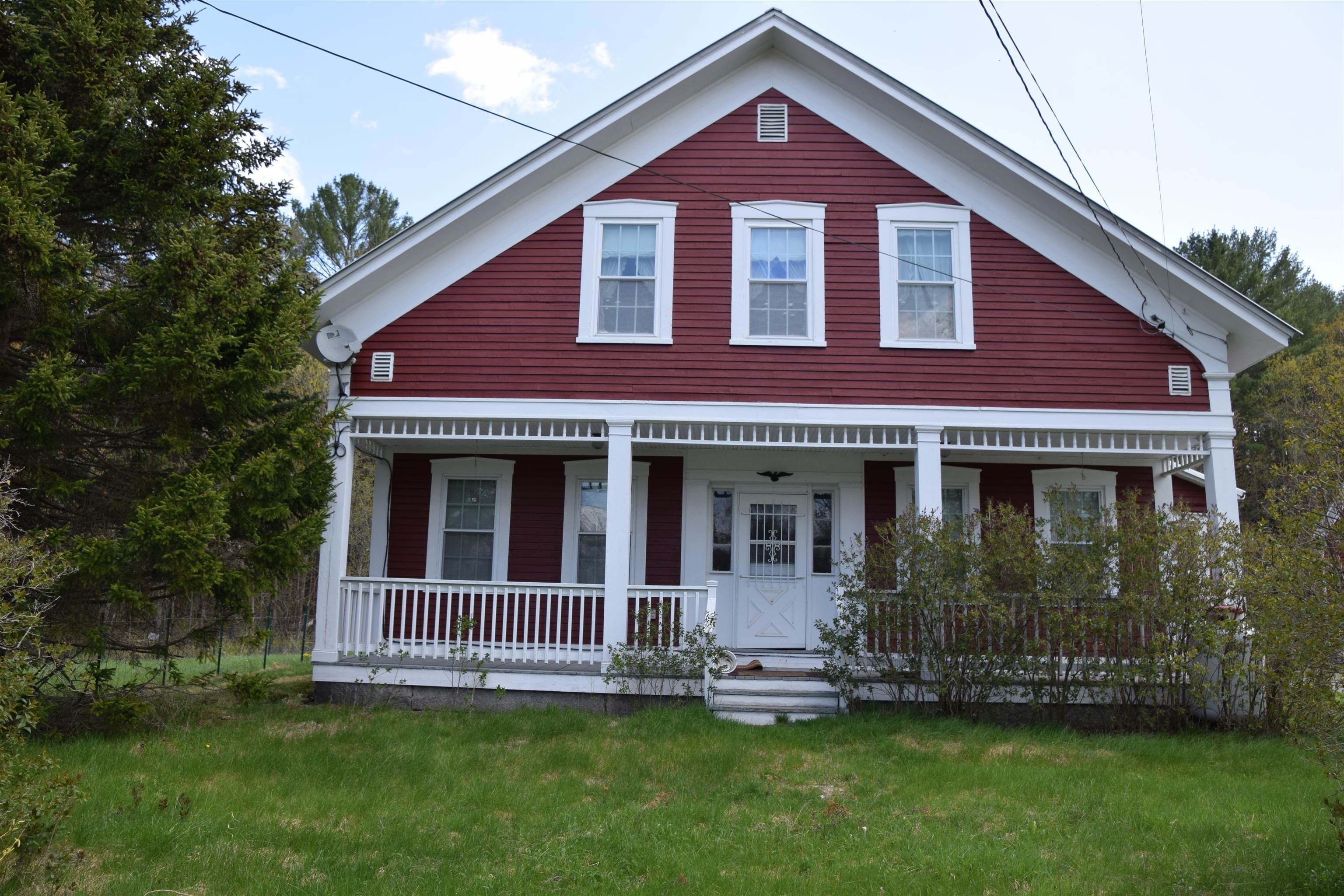 3. Single Family Homes for Sale at Stratford, NH 03590