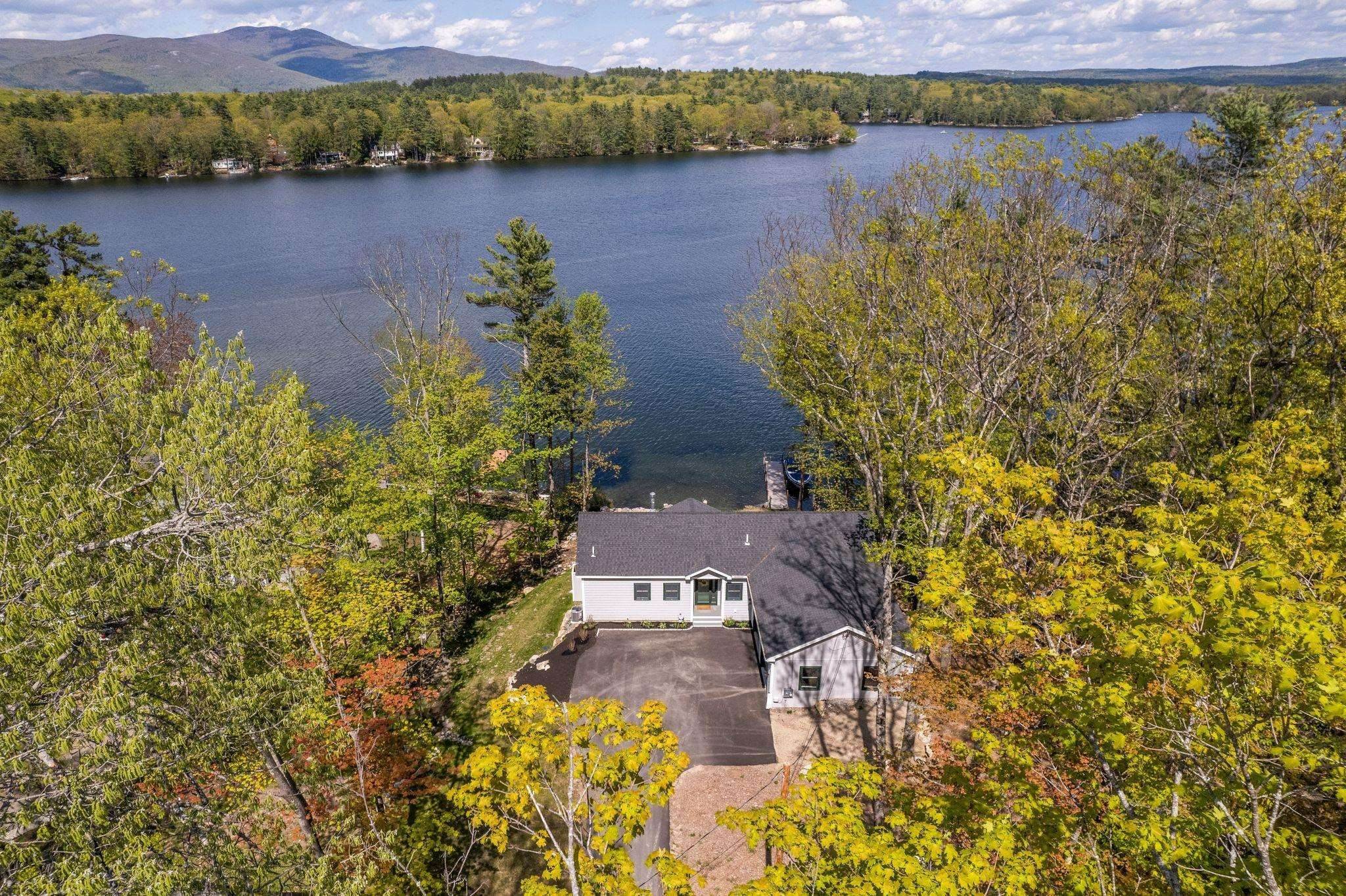 7. Single Family Homes for Sale at Moultonborough, NH 03254