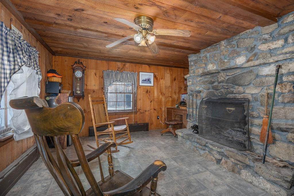 2. Single Family Homes for Sale at Barrington, NH 03825