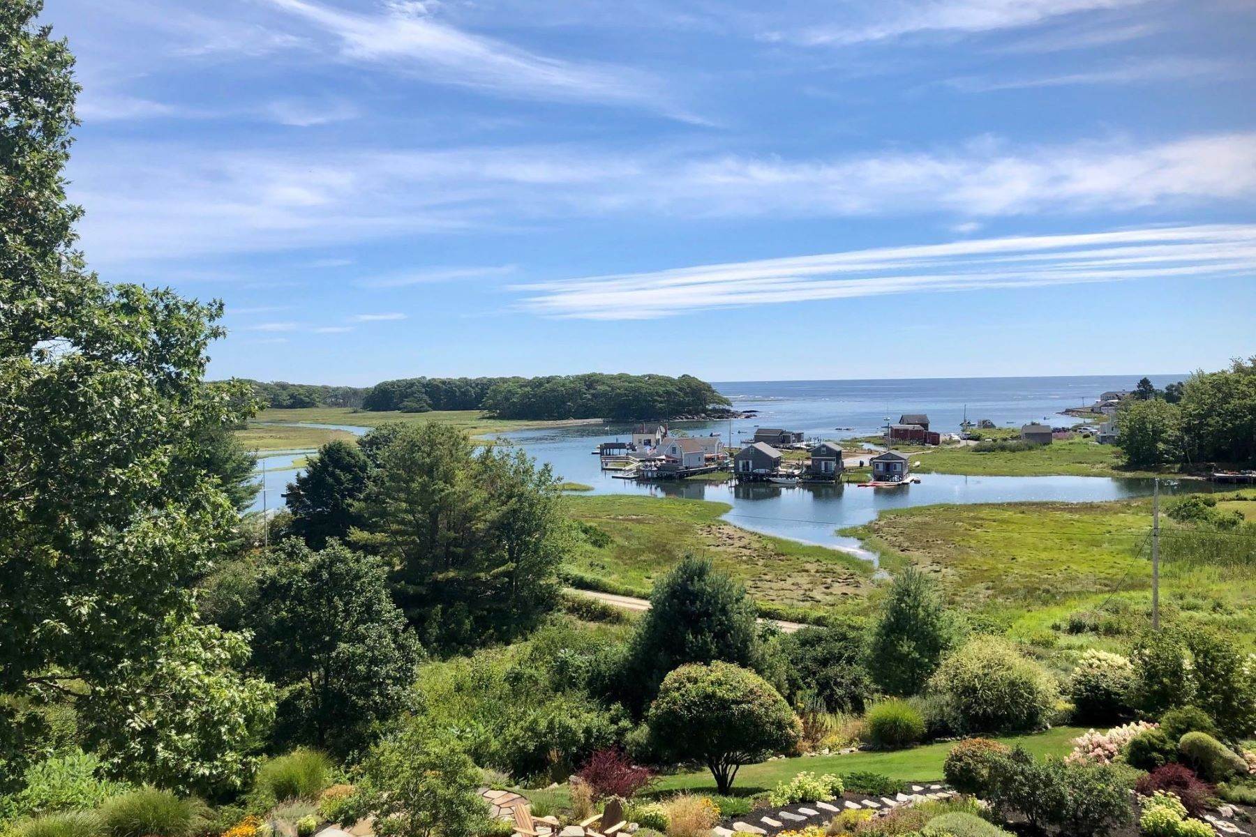 5. Single Family Homes for Sale at Kennebunkport, ME 04046
